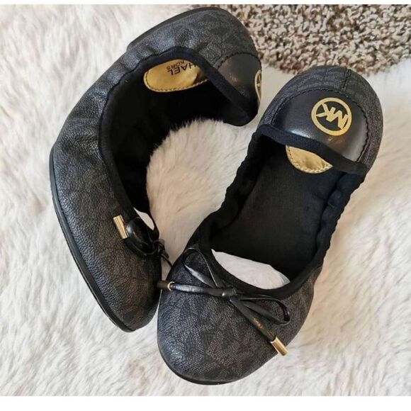 Michael Kors Black Ballet Flats - Picture 1 of 3